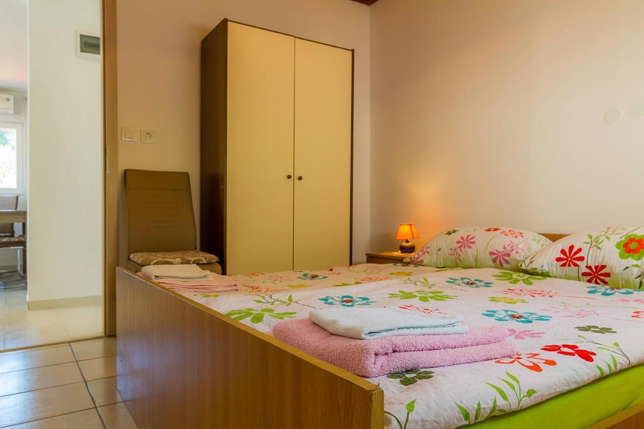 Apartment Tariba Supetarska Draga Luaran gambar
